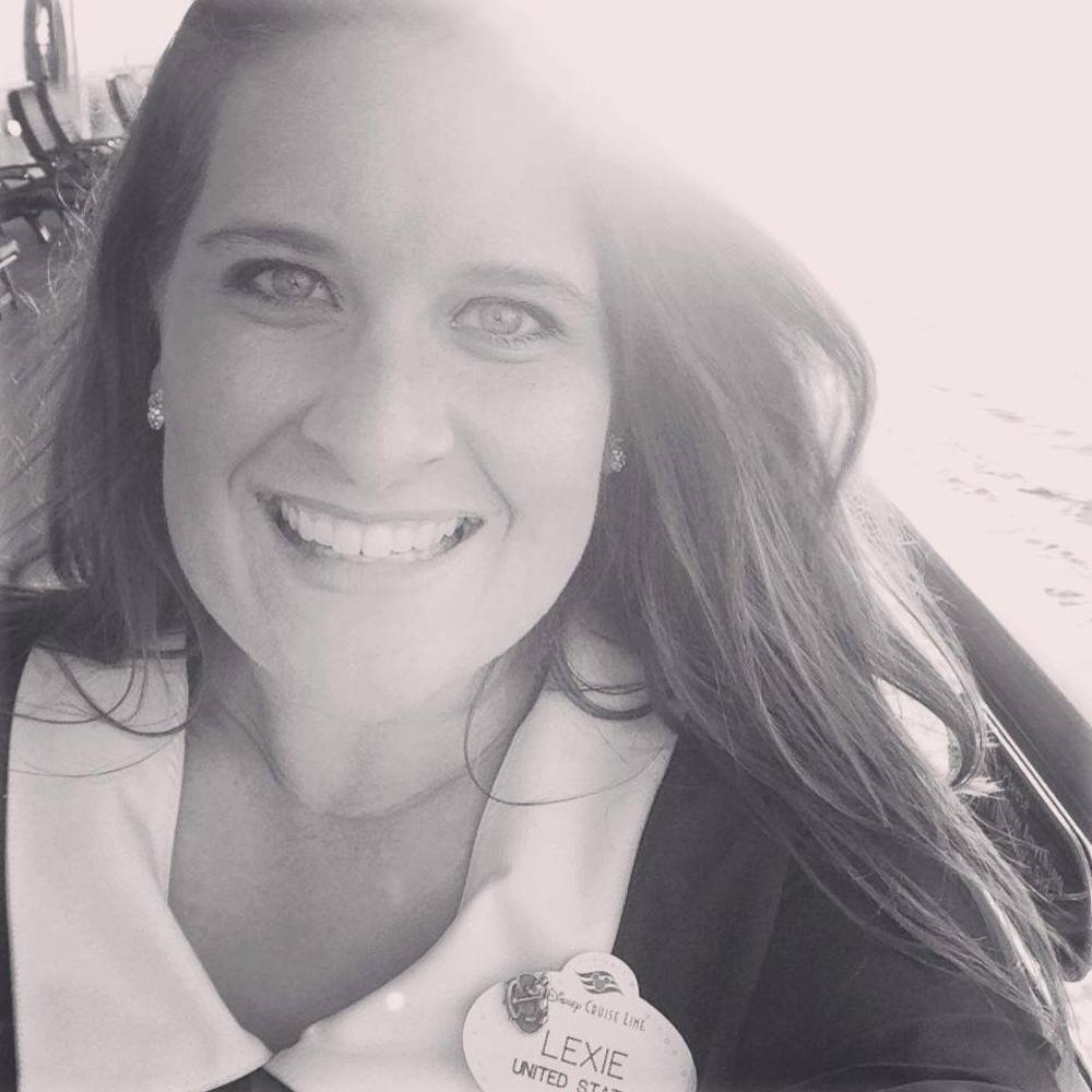 Meet your Posher, Lexie